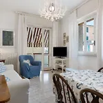 Zaffiro With Garage דירה